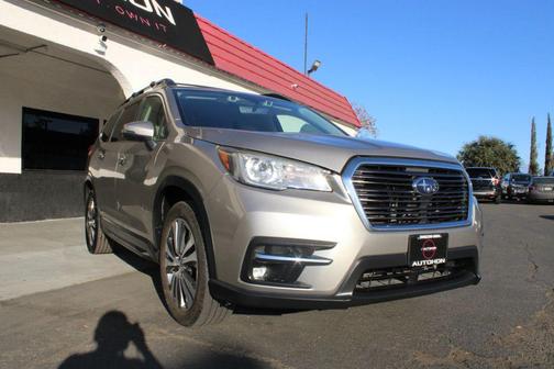 2019 Subaru Ascent Limited 8-Passenger
