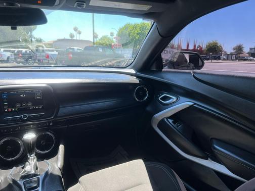 2019 Chevrolet Camaro 1LT