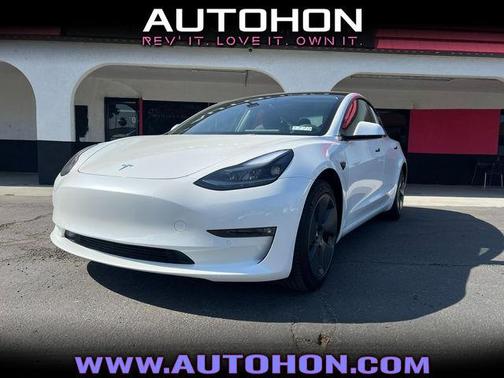 2022 Tesla Model 3 Long Range