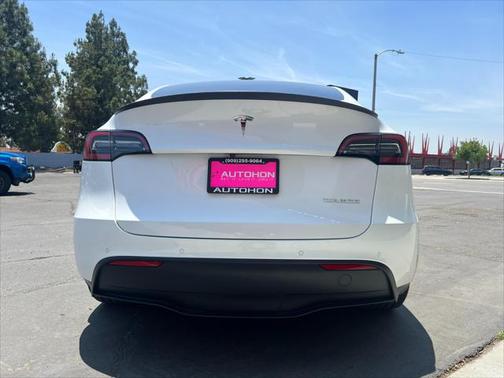 2022 Tesla Model Y Performance Dual Motor All-Wheel Drive