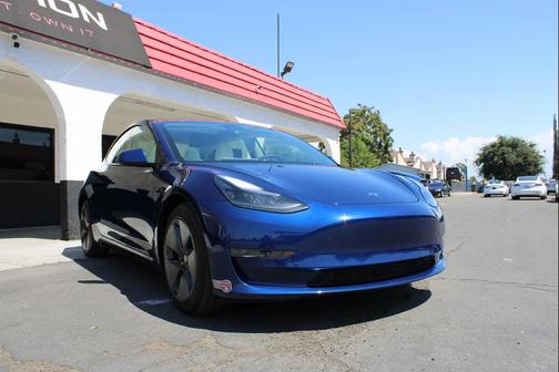 2023 Tesla Model 3 Standard Range