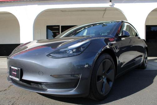 2023 Tesla Model 3 Standard Range