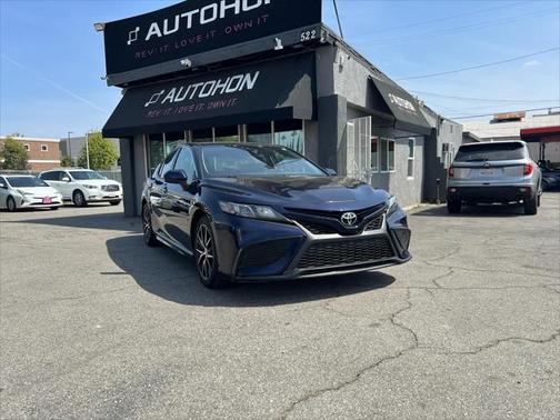 2021 Toyota Camry SE
