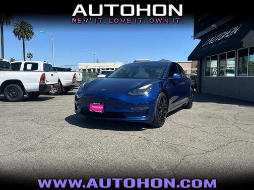 2023 Tesla Model 3 Standard Range