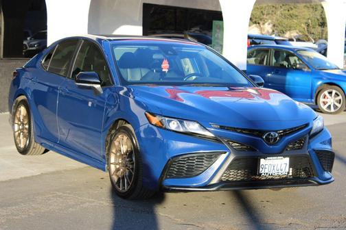 2023 Toyota Camry SE