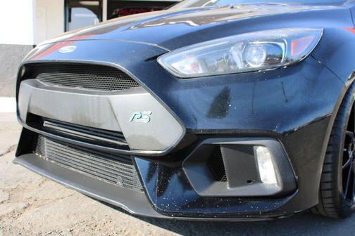2017 Ford Focus RS Base