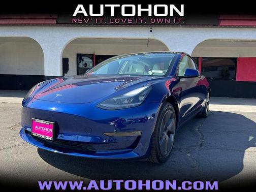 2022 Tesla Model 3 Standard Range