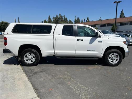 2018 Toyota Tundra SR5