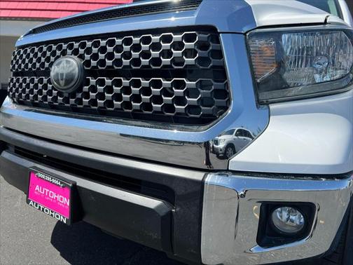 2018 Toyota Tundra SR5