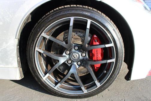 2017 Nissan 370Z NISMO Tech