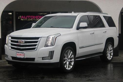 2019 Cadillac Escalade Luxury