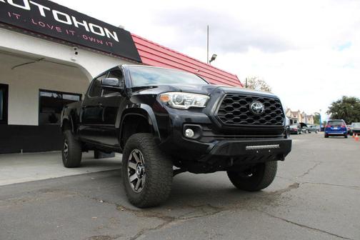 2018 Toyota Tacoma SR5