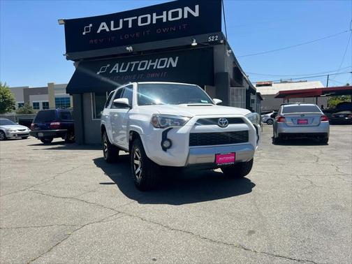 2018 Toyota 4Runner TRD Off Road Premium