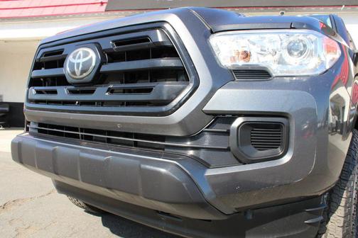2019 Toyota Tacoma SR
