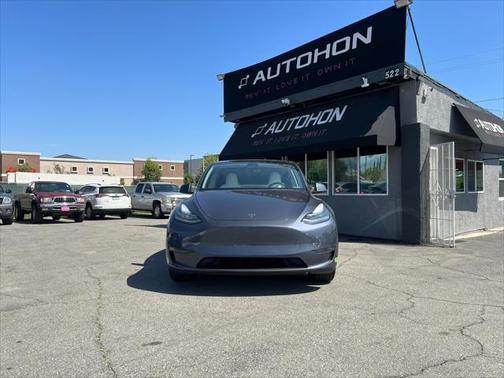 2023 Tesla Model Y Long Range Dual Motor All-Wheel Drive