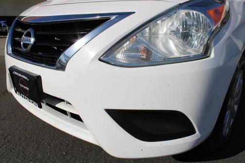 2019 Nissan Versa 1.6 SV