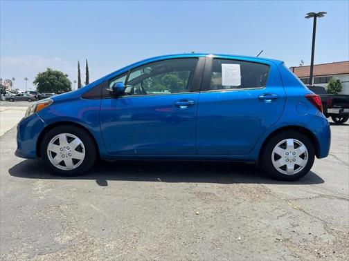 2015 Toyota Yaris L