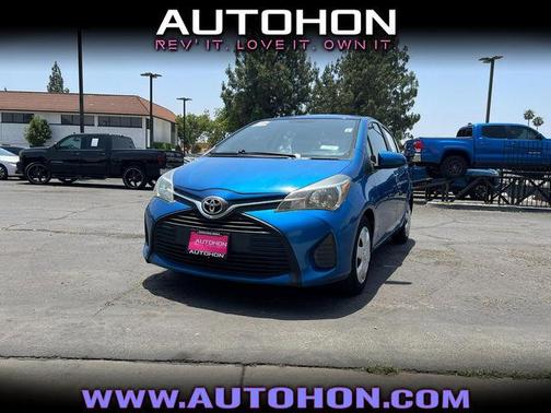 2015 Toyota Yaris L