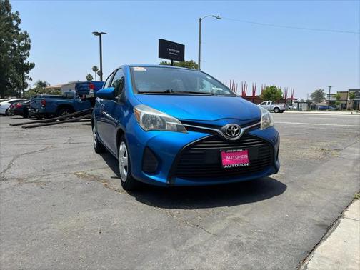 2015 Toyota Yaris L