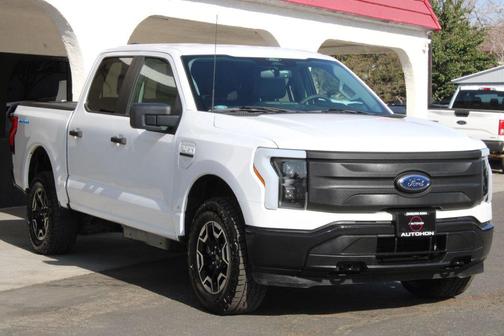 2022 Ford F-150 Lightning Pro