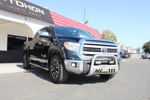2014 Toyota Tundra SR5