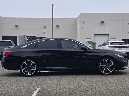 2022 Honda Accord 