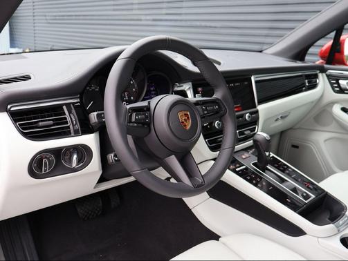 Carmine Red 2026 Porsche Macan Macan