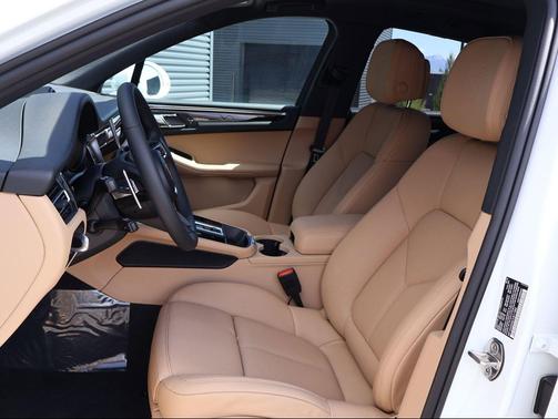 White 2026 Porsche Macan Macan