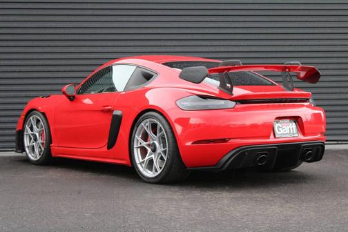 2025 Porsche 718 Cayman 