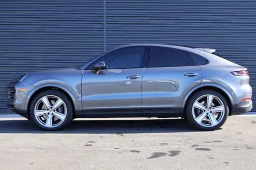 2024 Porsche Cayenne 