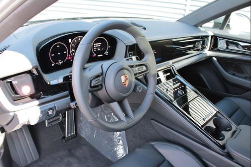 Slate Grey Neo 2026 Porsche Panamera 4