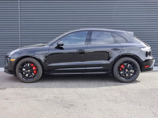 Black 2024 Porsche Macan