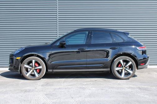2024 Porsche Macan 