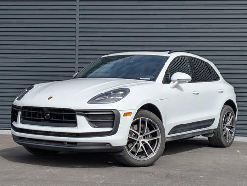 2025 Porsche Macan 