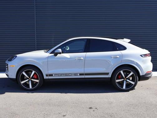 Chalk 2026 Porsche Cayenne