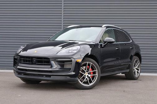 2023 Porsche Macan 