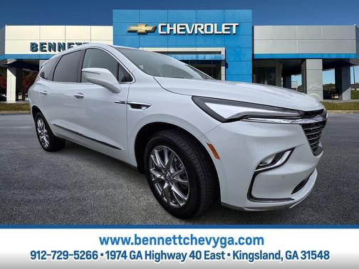 2024 Buick Enclave Essence