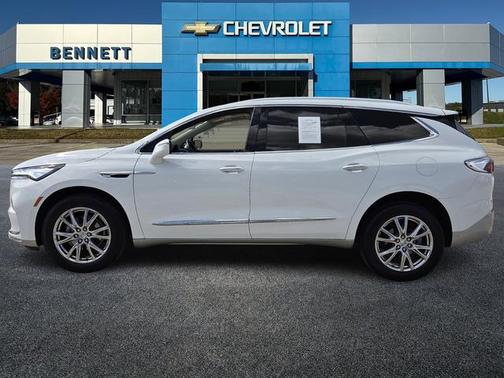 2024 Buick Enclave Essence