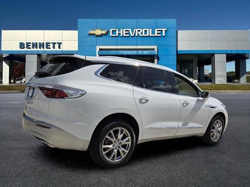 Summit White 2024 Buick Enclave Essence
