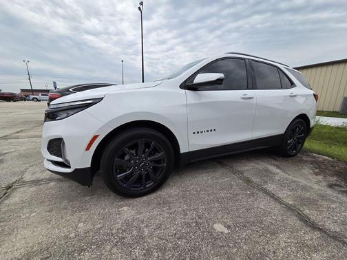 Summit White 2024 Chevrolet Equinox RS
