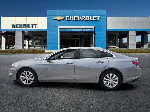 Sterling Gray Metallic 2024 Chevrolet Malibu LT