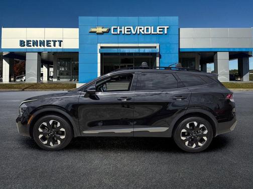 Ebony Black 2024 Kia Sportage X-Line