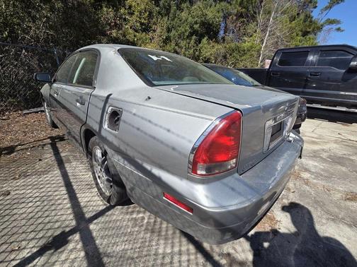 2003 Mitsubishi Diamante LS