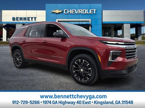 2025 Chevrolet Traverse LT