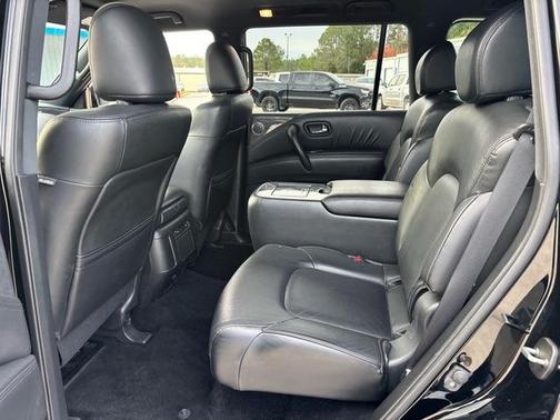 2022 Nissan Armada SL