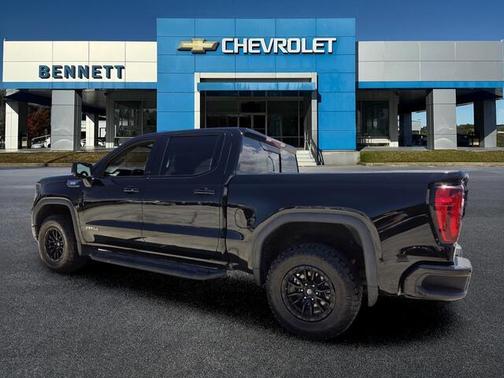 Onyx Black 2022 GMC Sierra 1500 AT4