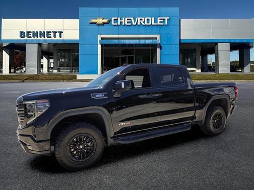 Onyx Black 2022 GMC Sierra 1500 AT4