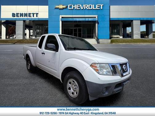 Glacier White 2014 Nissan Frontier S
