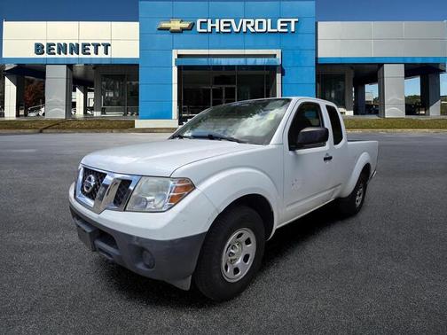 Glacier White 2014 Nissan Frontier S