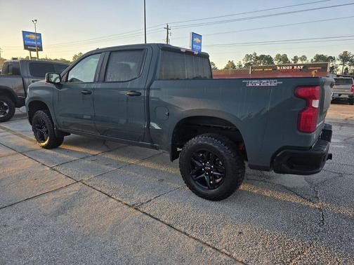 2025 Chevrolet Silverado 1500 Custom Trail Boss